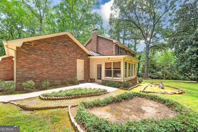 35 Cedar Court, Stockbridge, GA 30281