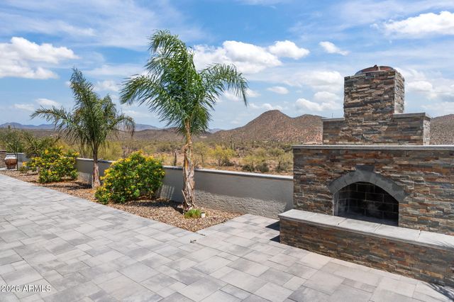 3860 Pura Vida Trail, Wickenburg, AZ 85390