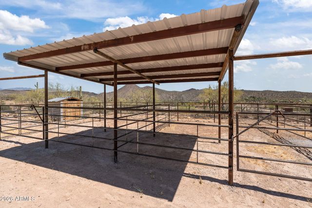 3860 Pura Vida Trail, Wickenburg, AZ 85390