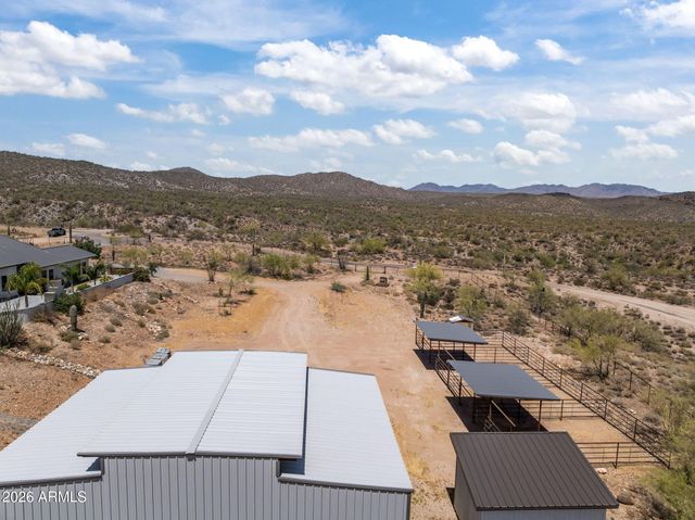 3860 Pura Vida Trail, Wickenburg, AZ 85390