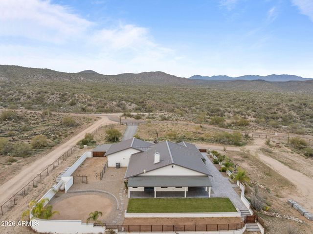 3860 Pura Vida Trail, Wickenburg, AZ 85390