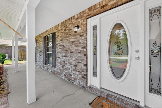 27 LYNDENHURST LANE, Palm Coast, FL 32137