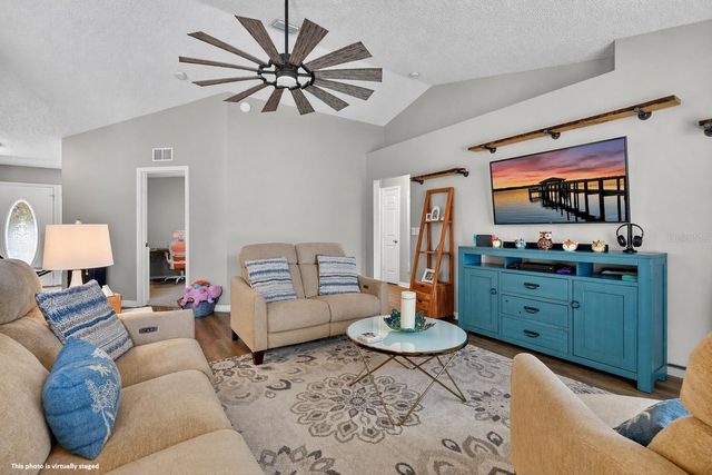 27 LYNDENHURST LANE, Palm Coast, FL 32137