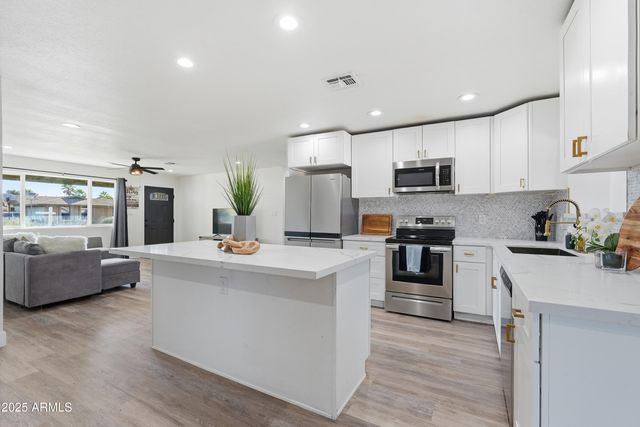 1400 W MEGAN Street, Chandler, AZ 85224