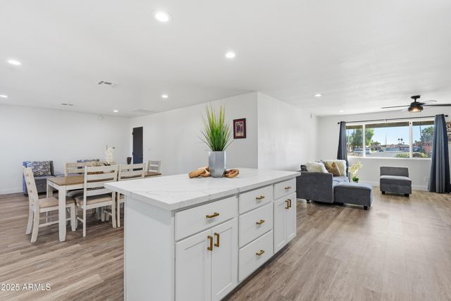 1400 W MEGAN Street, Chandler, AZ 85224