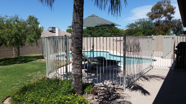 2614 E Sahuaro Drive, Phoenix, AZ 85028