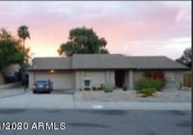 2614 E Sahuaro Drive, Phoenix, AZ 85028