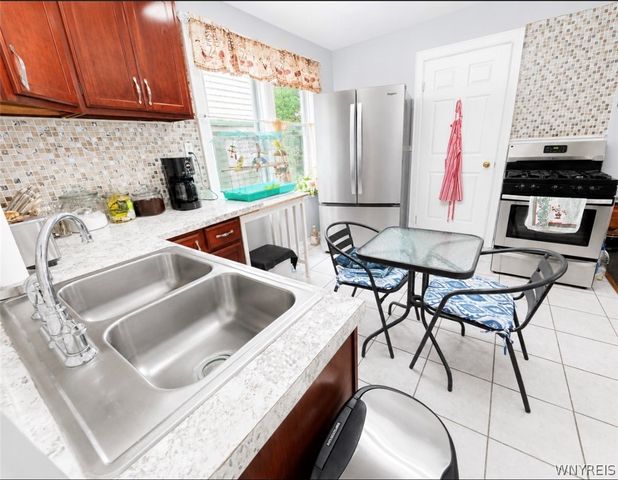 877 Tonawanda Street, Buffalo, NY 14207