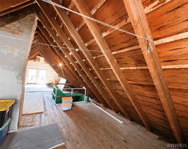 877 Tonawanda Street, Buffalo, NY 14207