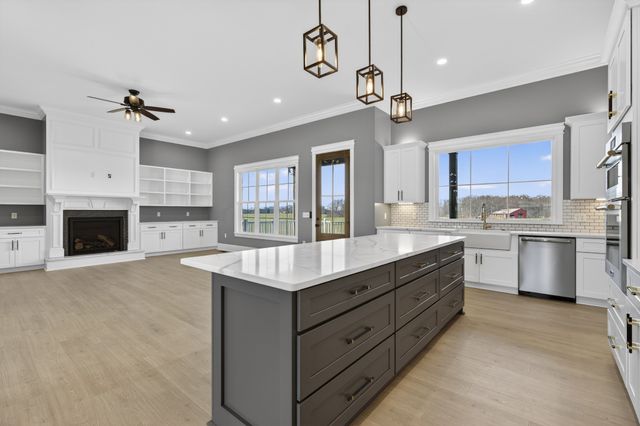 2941 Burgess Falls Rd, Cookeville, TN 38506