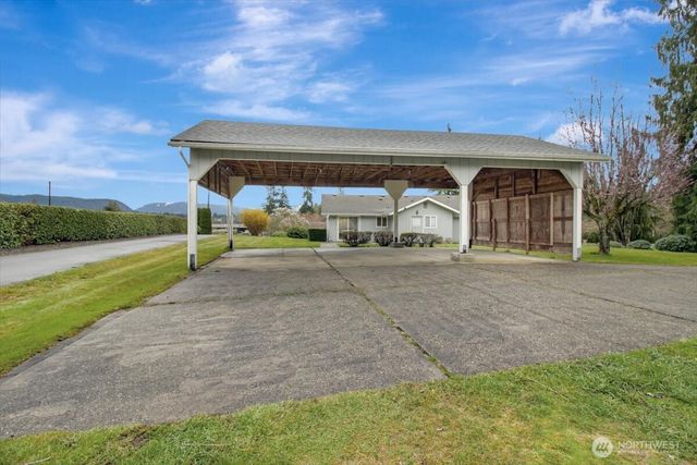 21620 88th Drive NE, Arlington, WA 98223