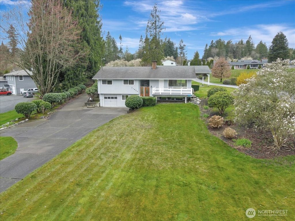 21620 88th Drive NE, Arlington, WA 98223