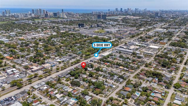 2106 Plunkett Ct, Hollywood, FL 33020