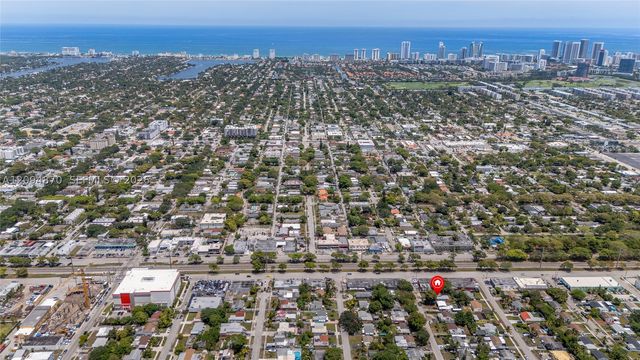 2106 Plunkett Ct, Hollywood, FL 33020