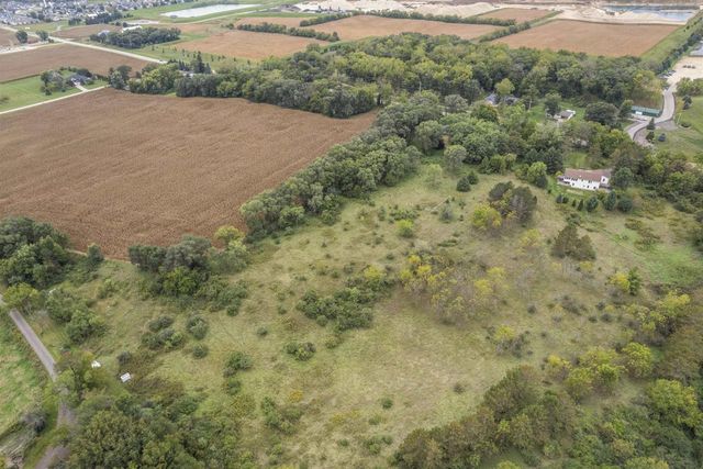 308 County Road MM Road, Brooklyn, WI 53521