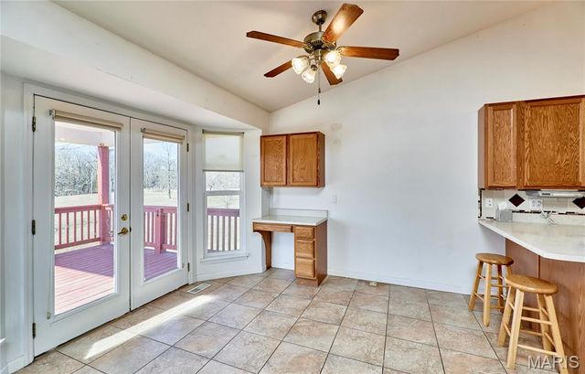 23 Sunset Acres Drive, Troy, MO 63379