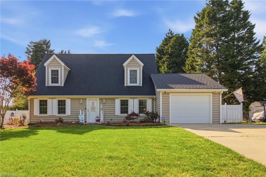 1528 Pecan Lane, Kernersville, NC 27284