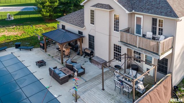 1615 POSEY Street, Marion, IL 62959