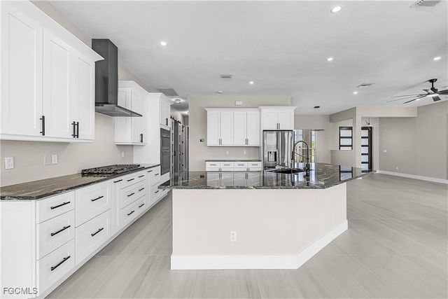 3302 NW 2nd TER, Cape Coral, FL 33993