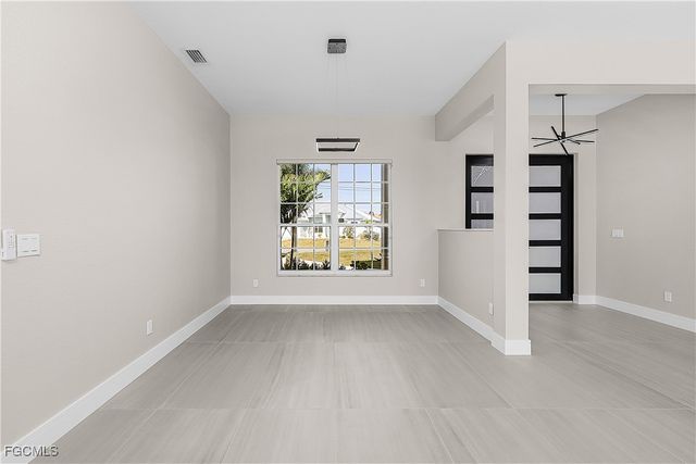 3302 NW 2nd TER, Cape Coral, FL 33993