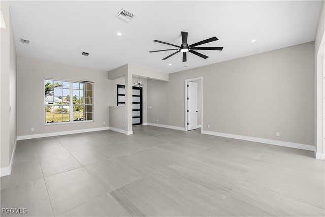 3302 NW 2nd TER, Cape Coral, FL 33993