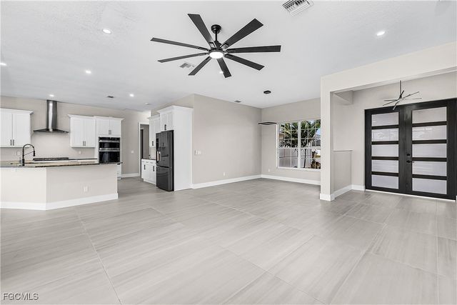 3302 NW 2nd TER, Cape Coral, FL 33993