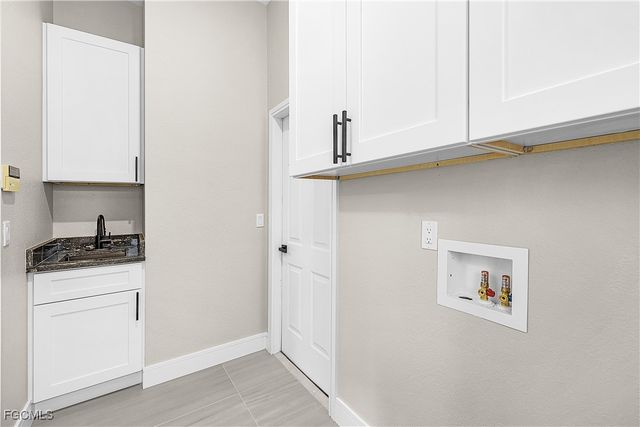 3302 NW 2nd TER, Cape Coral, FL 33993