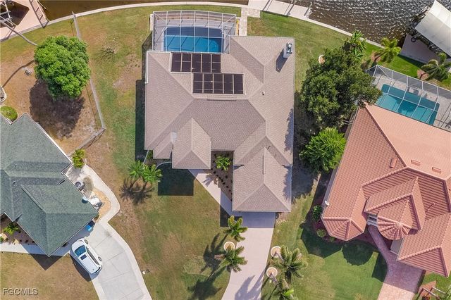 3302 NW 2nd TER, Cape Coral, FL 33993