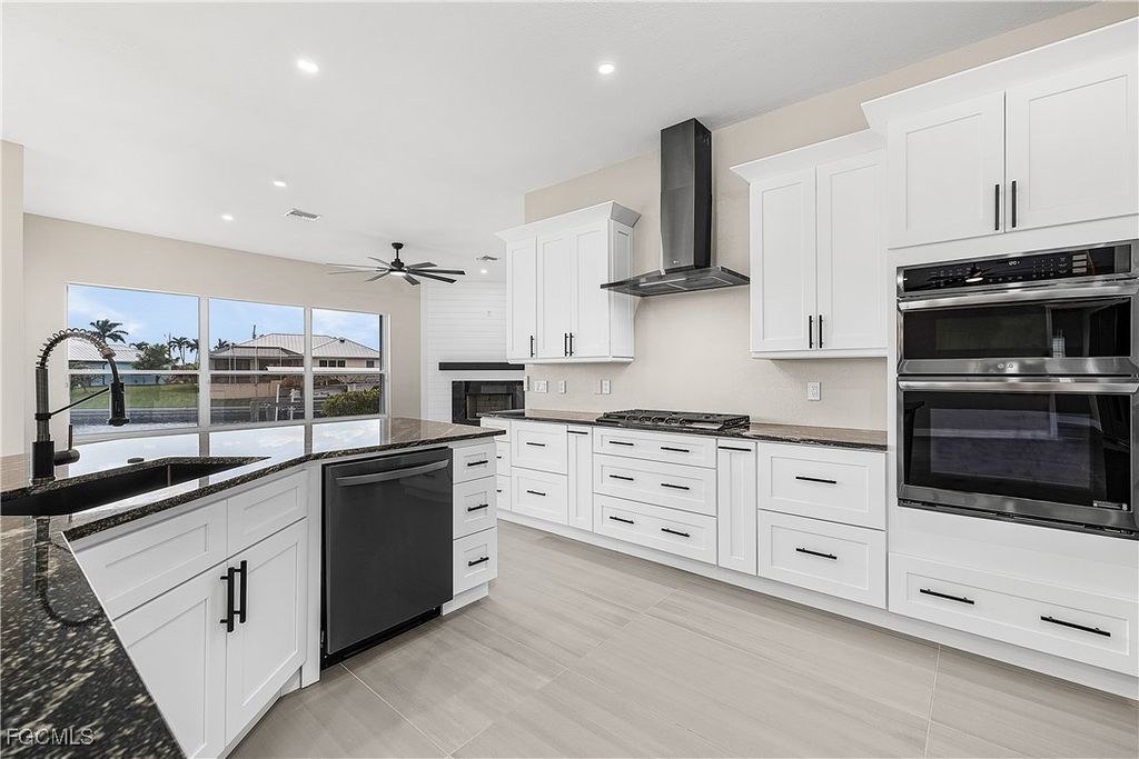 3302 NW 2nd TER, Cape Coral, FL 33993