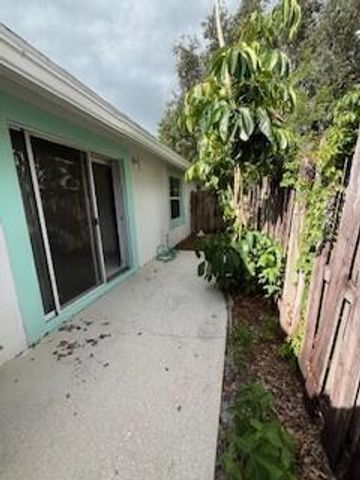 1646 Hawthorne Place, Wellington, FL 33414