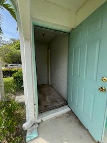 1646 Hawthorne Place, Wellington, FL 33414