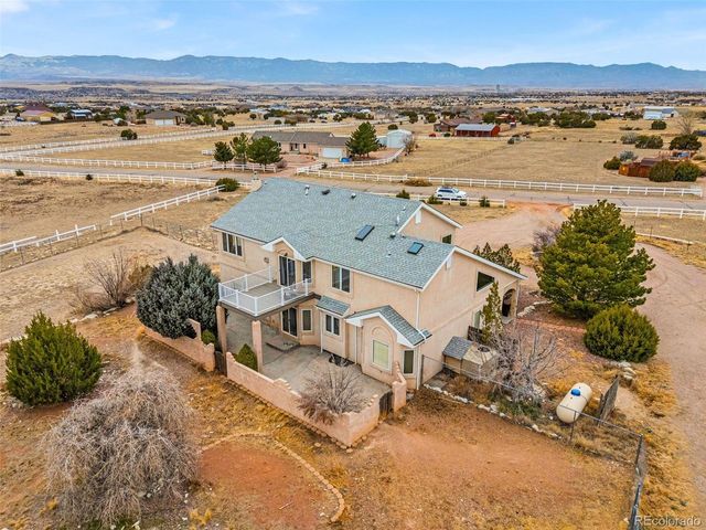 193 Top Notch Trl, Penrose, CO 81240