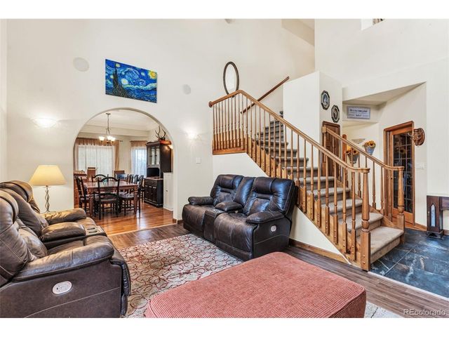 193 Top Notch Trl, Penrose, CO 81240