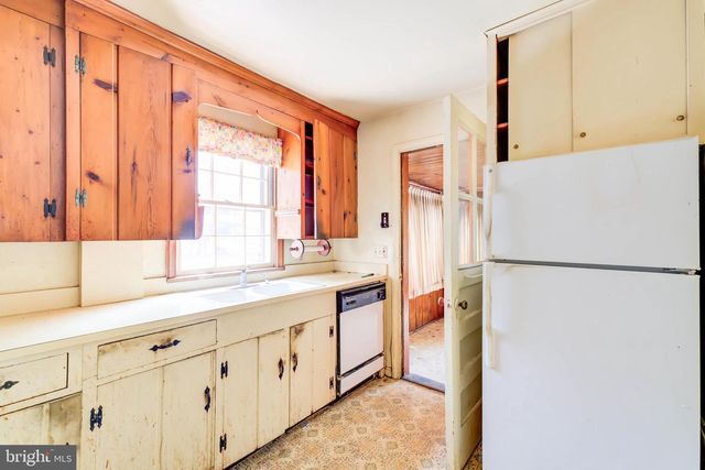 5712 5TH ST S, Arlington, VA 22204