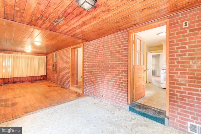 5712 5TH ST S, Arlington, VA 22204