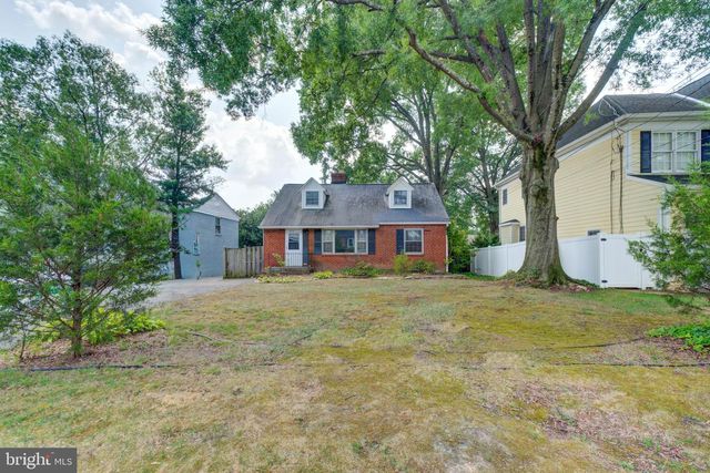 5712 5TH ST S, Arlington, VA 22204