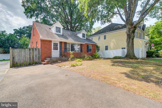 5712 5TH ST S, Arlington, VA 22204