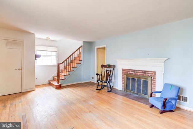 5712 5TH ST S, Arlington, VA 22204