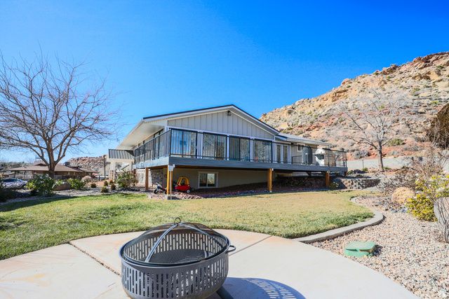 422 W BUCKEYE REEF RD, Leeds, UT 84746