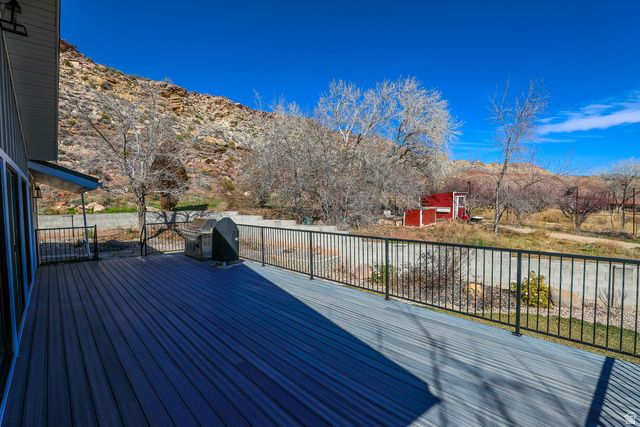 422 W BUCKEYE REEF RD, Leeds, UT 84746