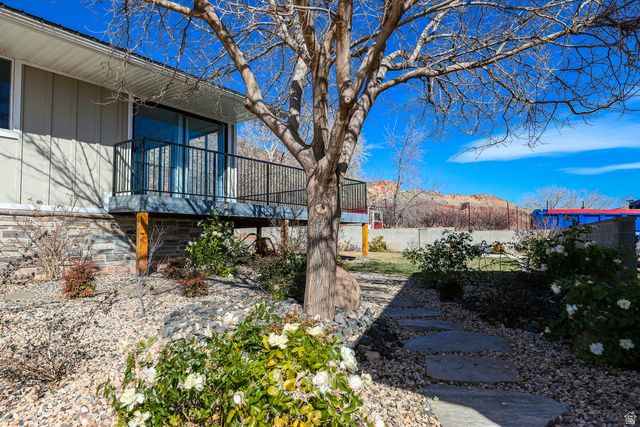 422 W BUCKEYE REEF RD, Leeds, UT 84746