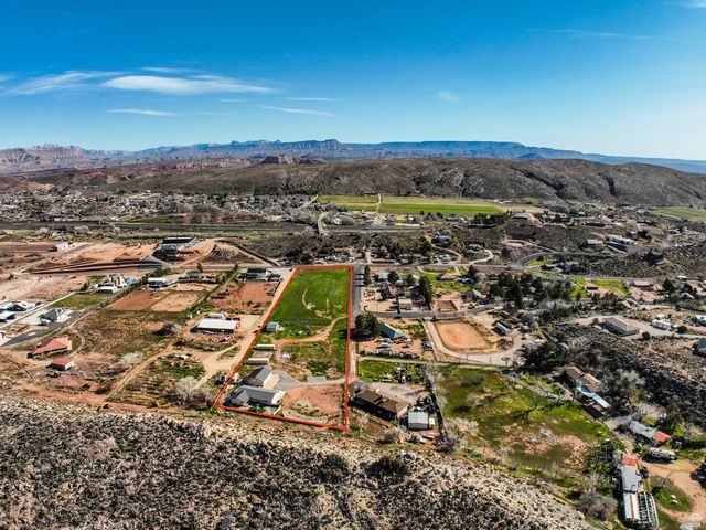 422 W BUCKEYE REEF RD, Leeds, UT 84746