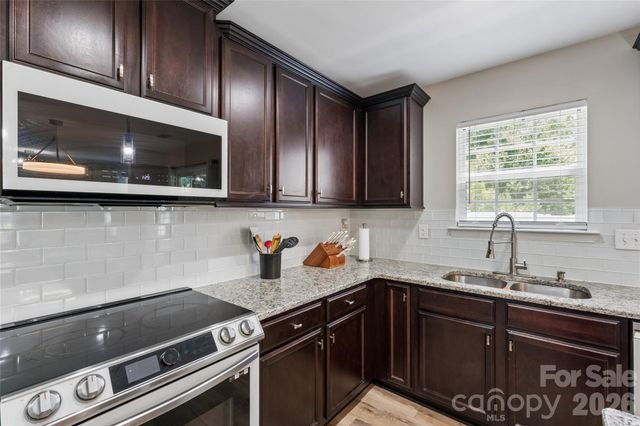 4707 Mcclure Road, Charlotte, NC 28216