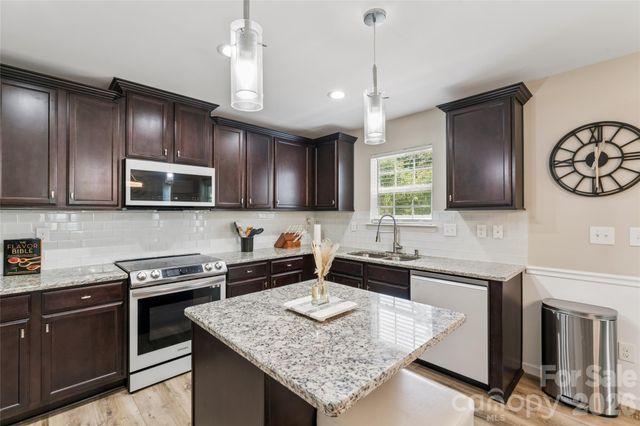 4707 Mcclure Road, Charlotte, NC 28216