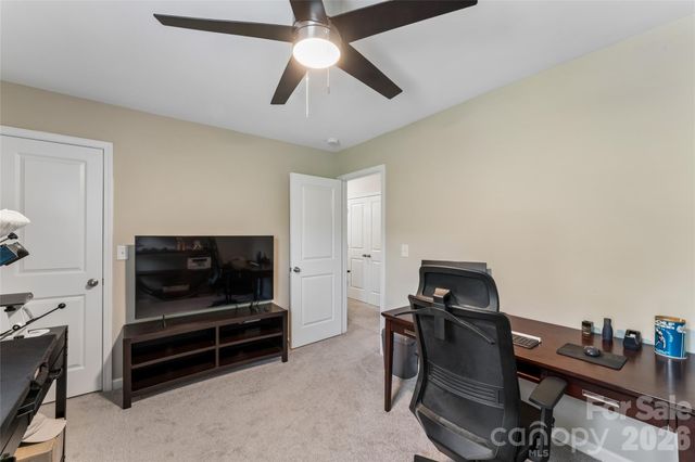 4707 Mcclure Road, Charlotte, NC 28216