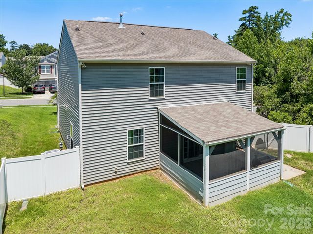 4707 Mcclure Road, Charlotte, NC 28216