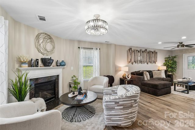4707 Mcclure Road, Charlotte, NC 28216