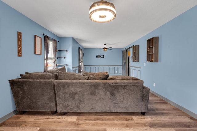 889 Six Mile Board Rd, Belvidere, TN 37306