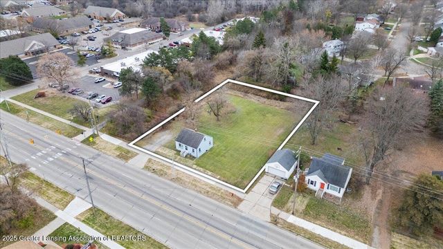 421 W Lake Lansing Road, East Lansing, MI 48823