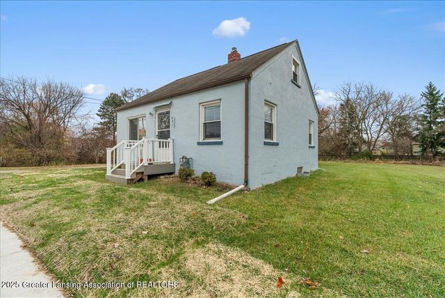 421 W Lake Lansing Road, East Lansing, MI 48823